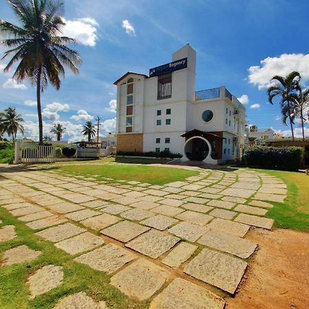 Hotel Airport Regency à Devanahalli Extérieur photo